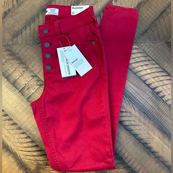Old Navy Denim - 🆕 Women’s Red High-Waisted Button-fly Sateen Rockstar Super Skinny Jeans